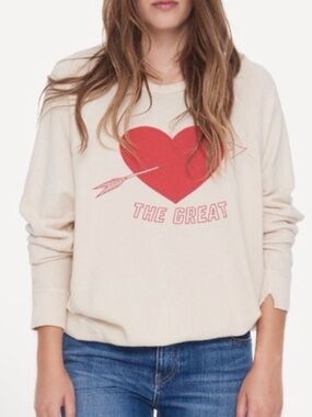 NWT THE GREAT. COLLEGE SWEATSHIRT W/ HEART GRAPHIC LOVESTRUCK